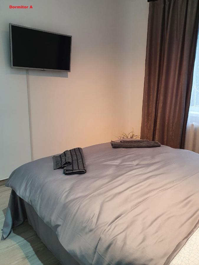 Mia Central Apart, 3 Rooms, 2 Baths, Afi Mall Brasov Luaran gambar