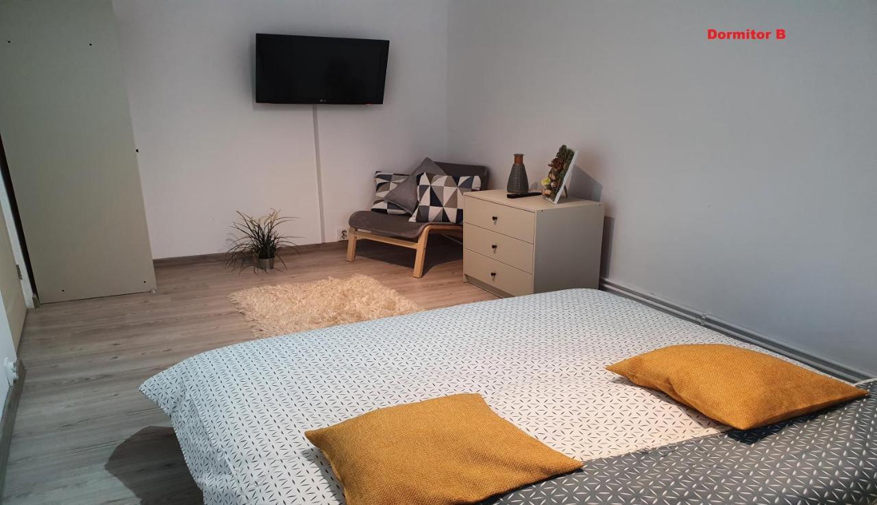 Mia Central Apart, 3 Rooms, 2 Baths, Afi Mall Brasov Luaran gambar