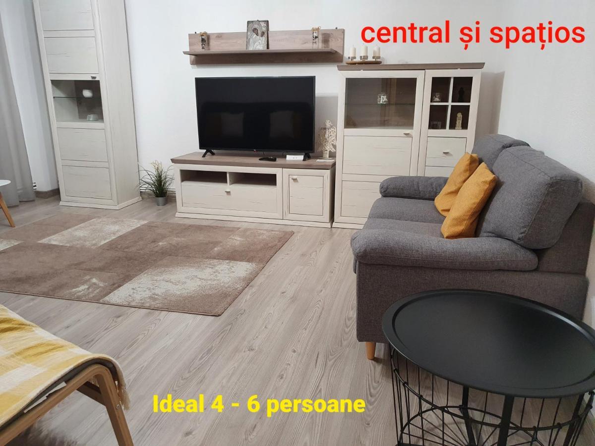Mia Central Apart, 3 Rooms, 2 Baths, Afi Mall Brasov Luaran gambar