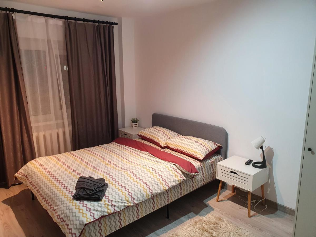 Mia Central Apart, 3 Rooms, 2 Baths, Afi Mall Brasov Luaran gambar